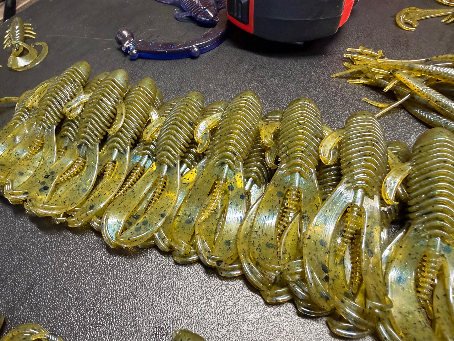 The Brute 4.25”. (8 pack)